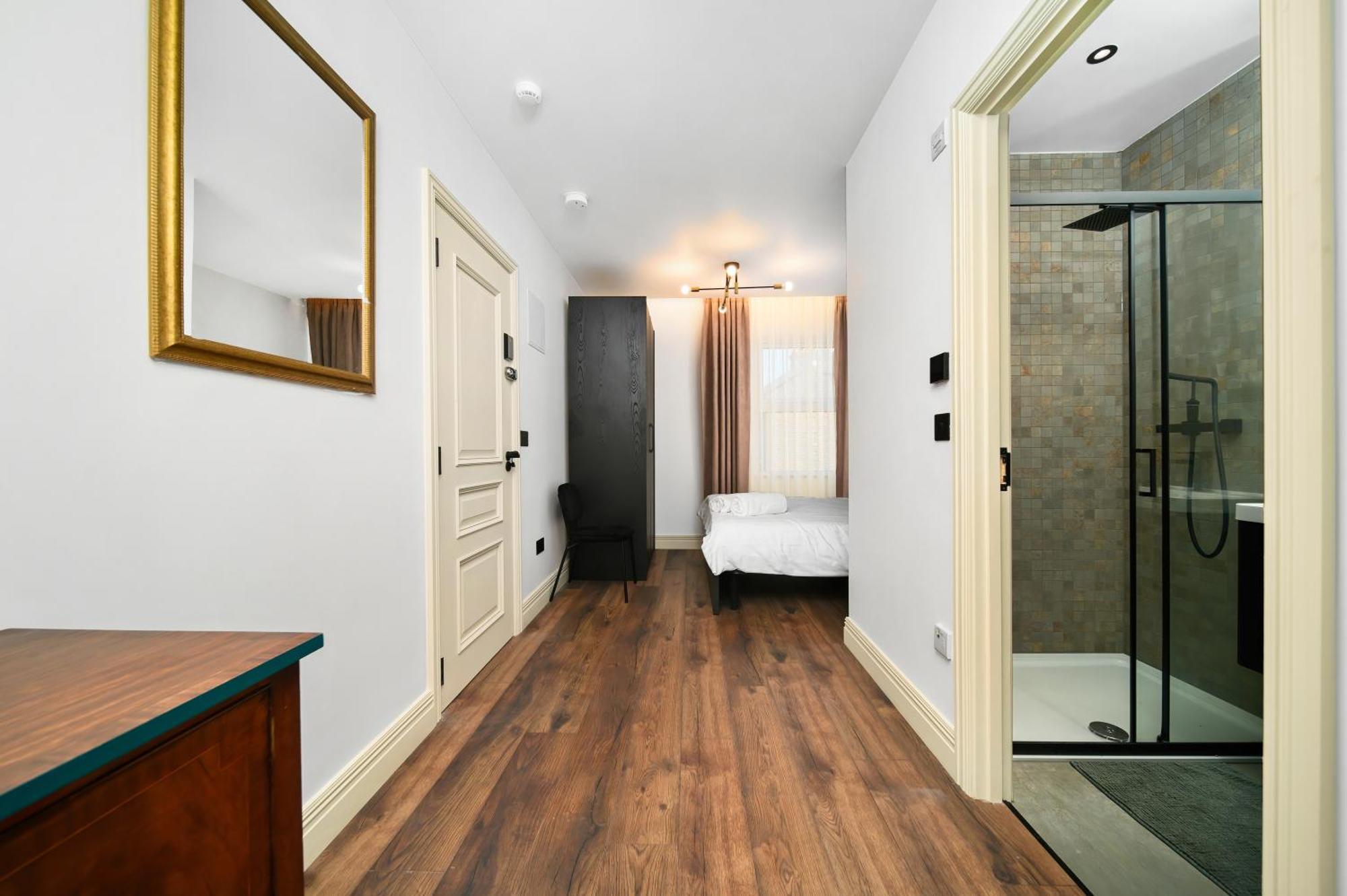 Nine Elms Modern Studio Apartments London Exterior photo