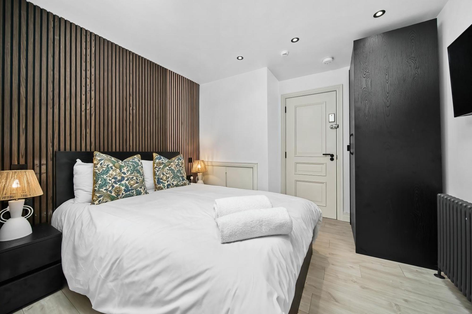 Nine Elms Modern Studio Apartments London Exterior photo